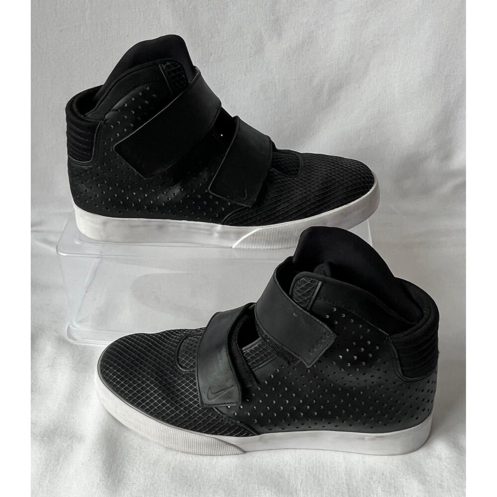 Size 10 - Nike Flystepper 2K3 Premium Black